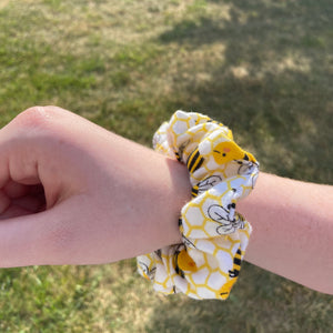 Bumblebee Scrunchie